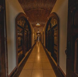 Granada Hotel | Hotel El Reith Lake