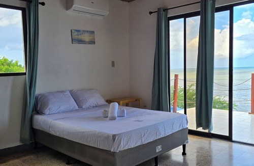 Casares Hotel | Hotel Horizonte Azul