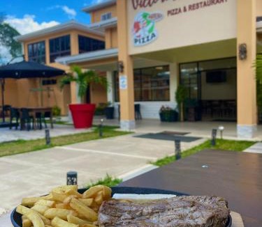 Jalapa Hotel | Hotel & Restaurante Las Victoria's