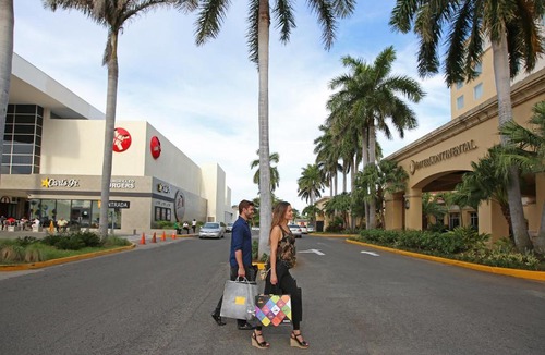 Managua Hotel | InterContinental Managua at Metrocentro Mall by IHG