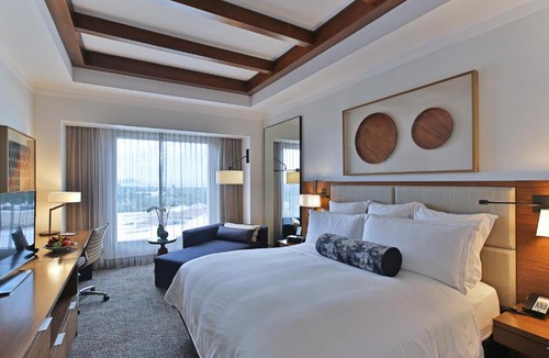 Managua Hotel | InterContinental Managua at Metrocentro Mall by IHG