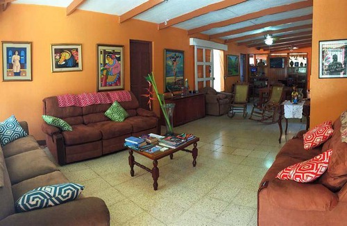 Managua House | Motel ∙ 8 guests