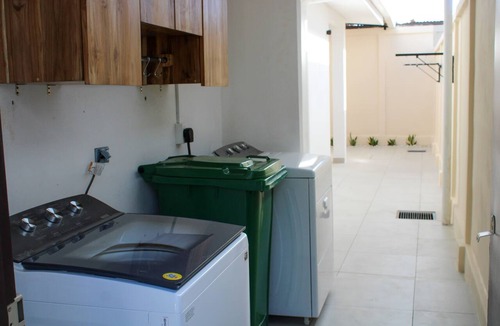 Managua House | New 3-bedroom house with AC in all rooms Carretera Masaya K12 Gated Pool