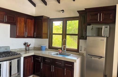 Leon House | Surf, Sun & Your Private Pool – 2BR Beachfront Escape