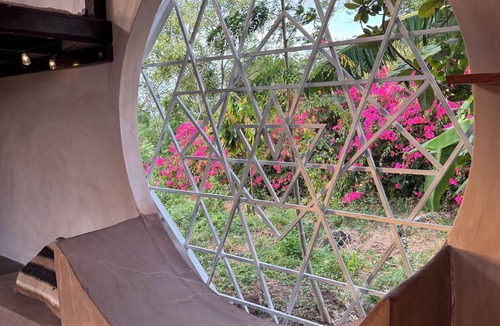 Santa Cruz Cottage | Personal Retreat · Soaking Pool · Food Forest