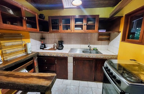 Granada House | Private House 3BD- 2BH- 9 People- Wi-Fi- Fully Kitchen