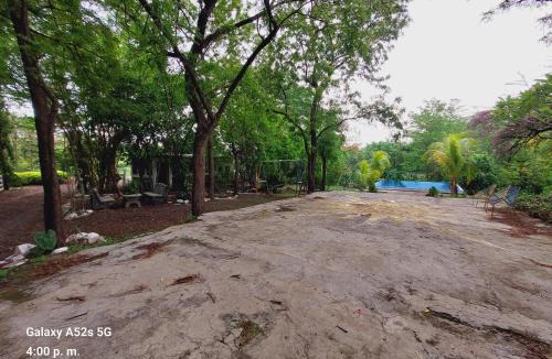 Leon Cabin | Rancho los Alpes