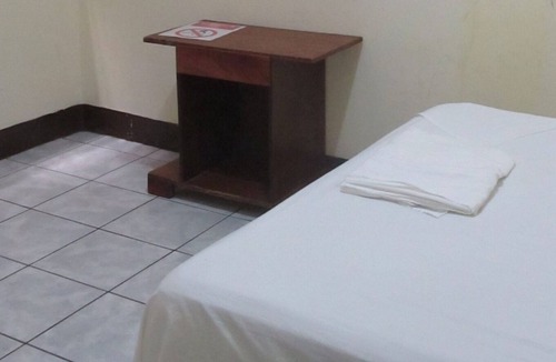 Las Pampas Apartment | Room 2 people Fan