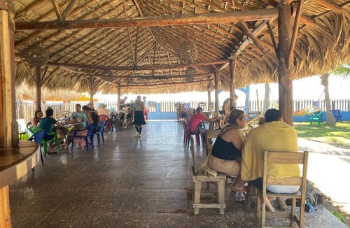 Las Penitas House | Rustic Cabin Sea Sun and Rest for 5 People