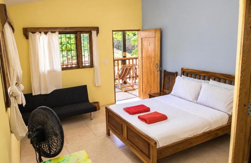 San Juan del Sur House | The Big Drop Surf House, Playa Maderas