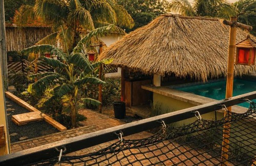 Rivas Hostel | Tipsy Gypsy Bar & Hotel