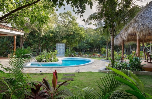 Playa Colorado House | Two minutes walk from the beach in Playa Colorado with a pool!