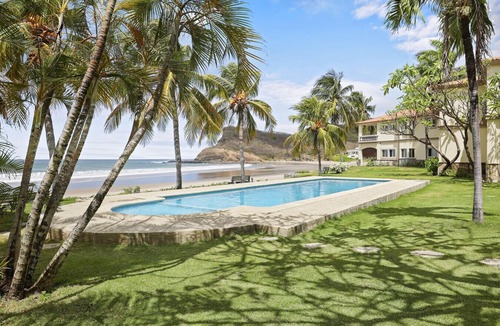 Playa Colorado Condo | Villas Iguana Beachfront A-2
