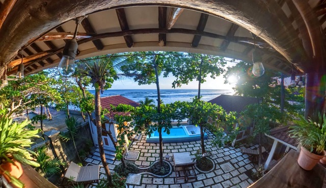 2 Casitas for 8 Guests on Beach Front w Pool AC