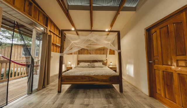 Calalas Lodge
