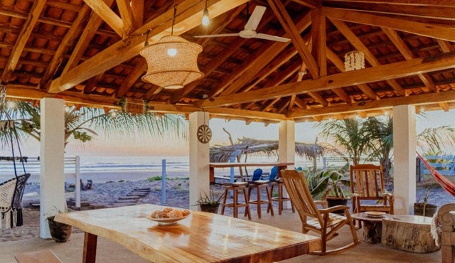 Echoes Surf Casitas
