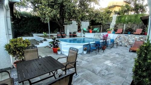 El Mirador Suites in Managua