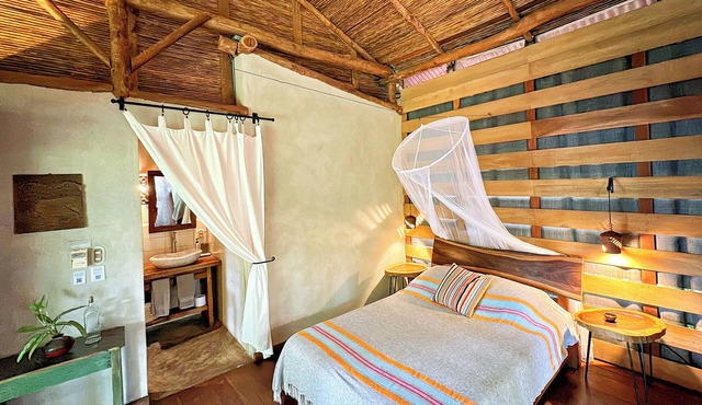 Isleta El Espino Ecolodge