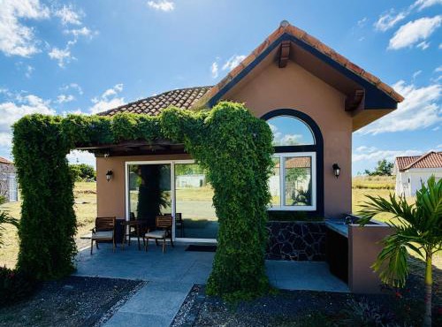 T16 - Modern 2BR Solar Tiny Home Close to the Beach by Veritas Pacifica