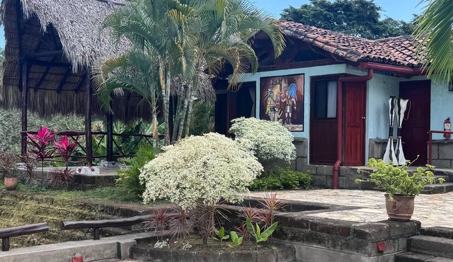 Volcano Viewing fromCasa Maya Lodge!