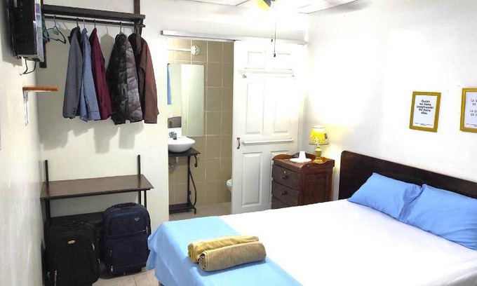 Managua Bed & Breakfast | 12 m² Bed and breakfast ∙ 3 guests