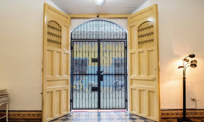 Granada Hostel | Hostal Victoria