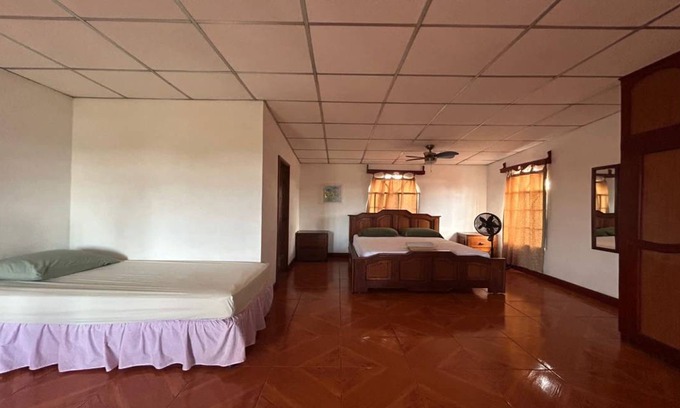 Managua House | Motel ∙ 8 guests