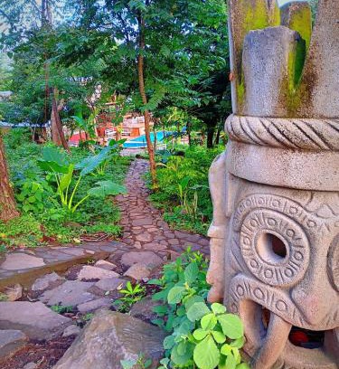 Santa Cruz Hostel | Raindance