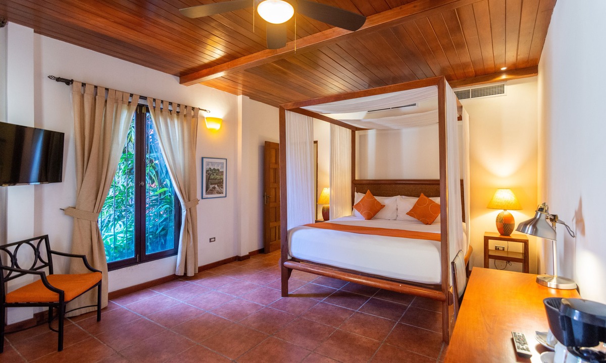 Granada Hotel | Estrada Hotel & Bistro