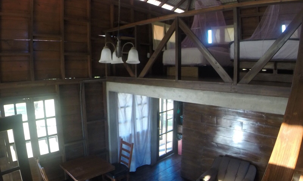 Leon House | Cabana Mitchell is a beachfront cozy cabana at Playa Tesoro