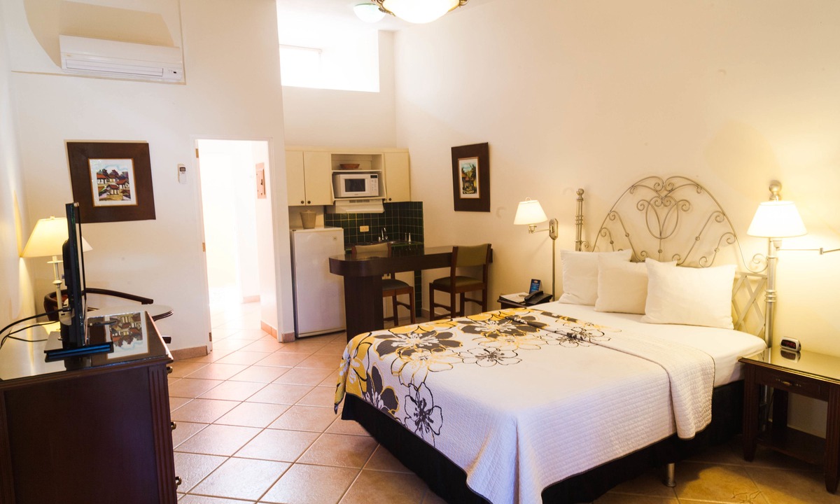 Managua Hotel | Hotel El Almendro