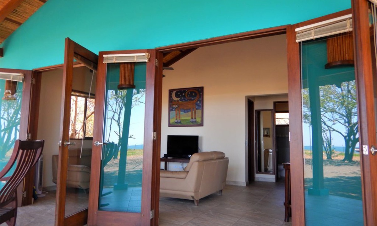 Leon House | Salt Escapes Nicaragua - Bella Casas