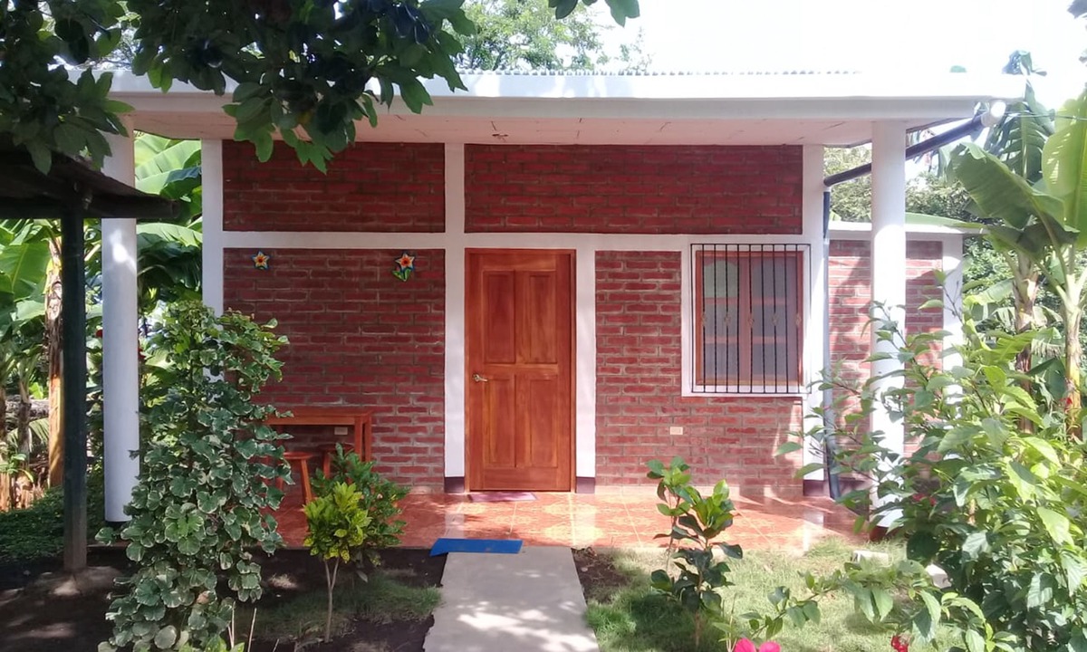 Ometepe Island Hotel | Inn Hospedaje BullShark