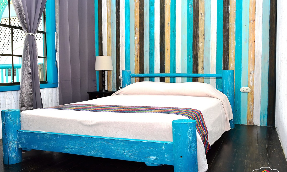 Corn Island Hotel | Arenas Beach Hotel