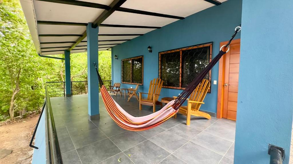 Santa Cruz House | Neem Guesthouse