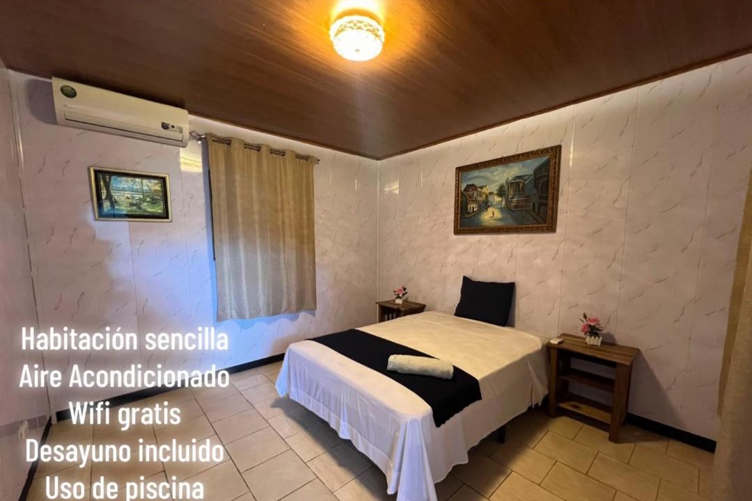 Managua Hotel | Hostal pequeña Habana