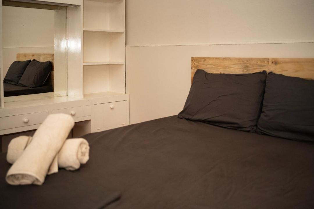 Leon House | Casa Mundo Verde - Local Hostel