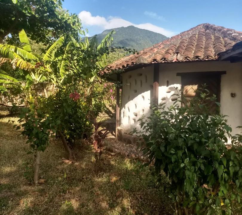 Santa Cruz Cabin | Finca Mystica