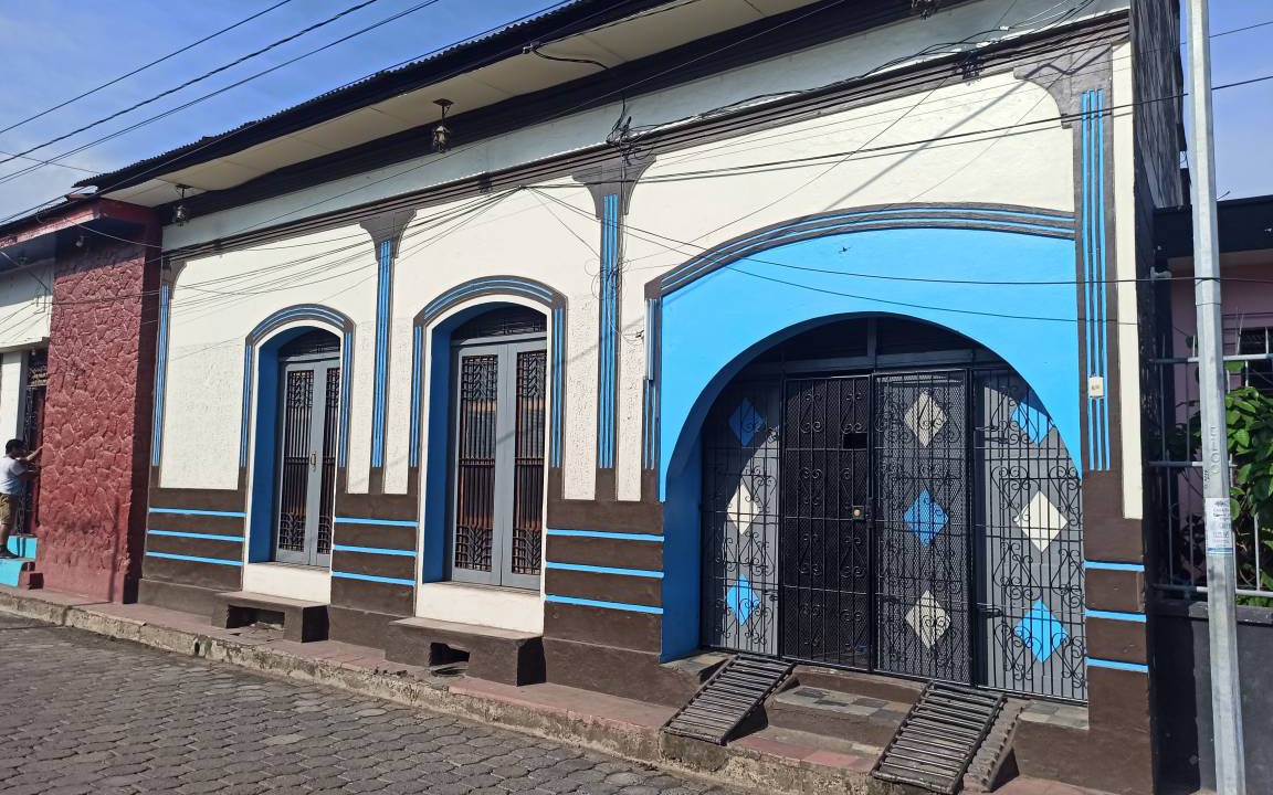Photo of Others in Leon
