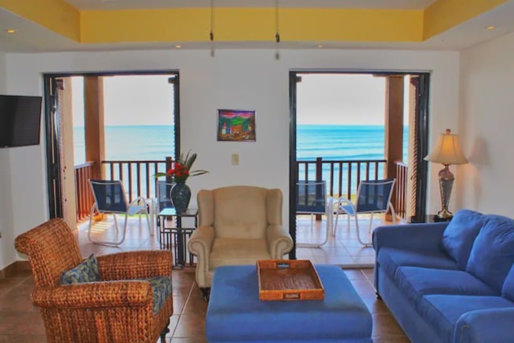 Photo of Livingroom in San Diego