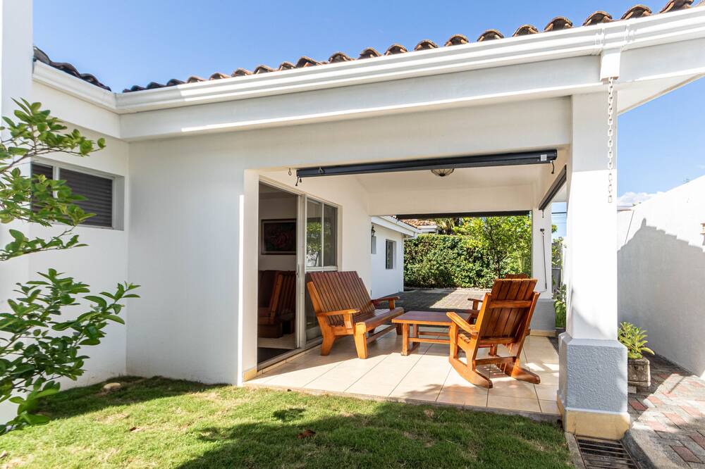 Photo of Patio Balcony in Managua