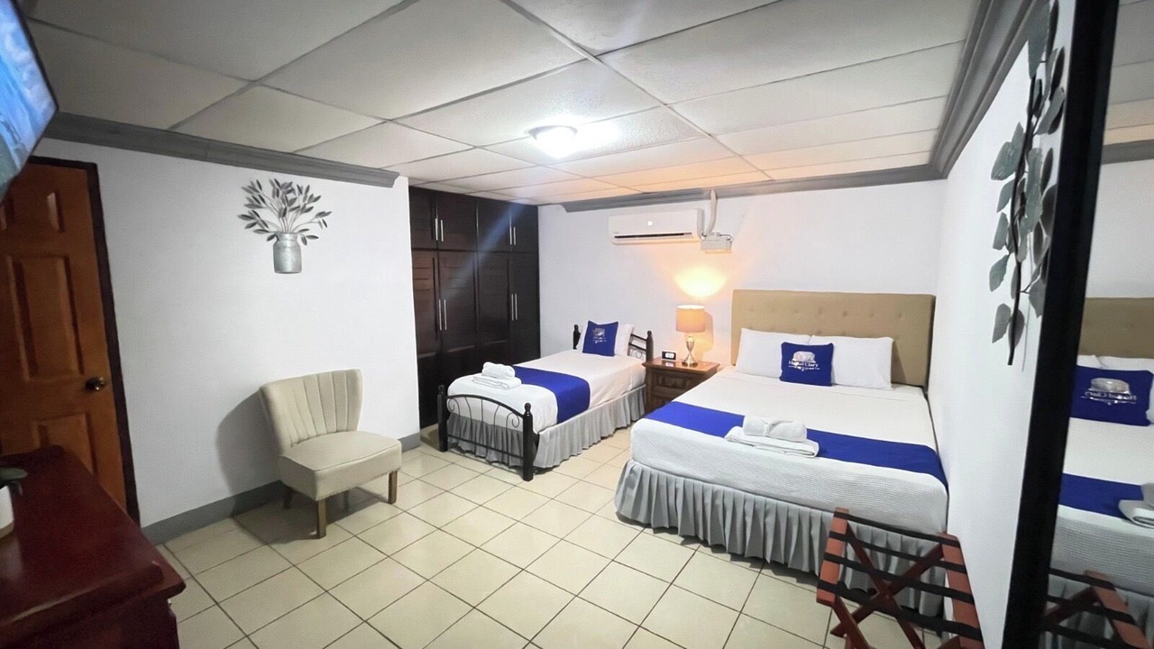 Photo of Bedroom in Leon
