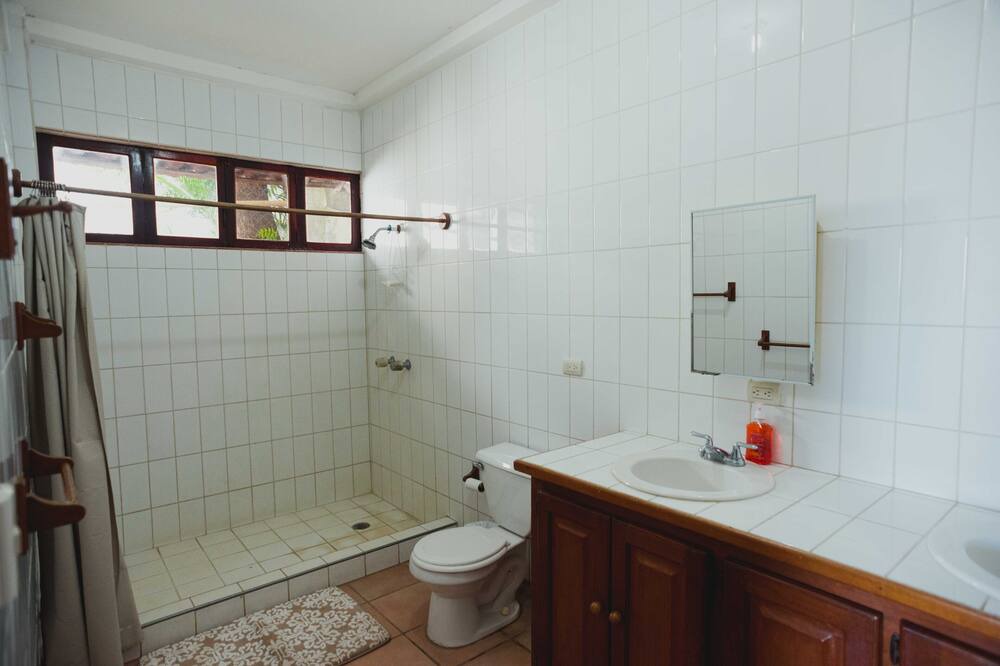 Photo of Bathroom in Pochomil