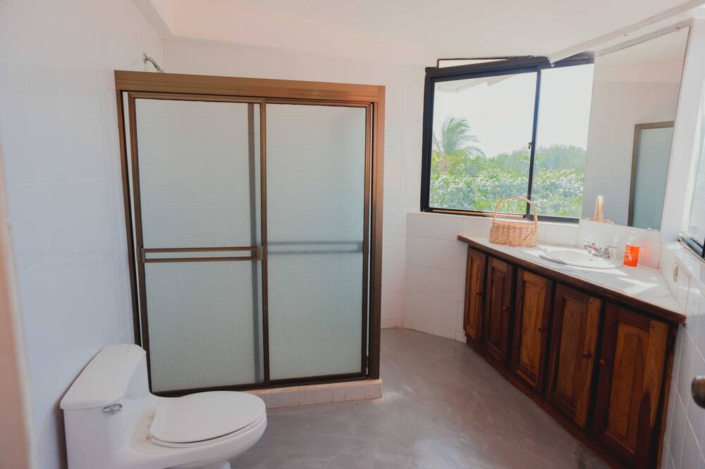 Photo of Bathroom in Pochomil