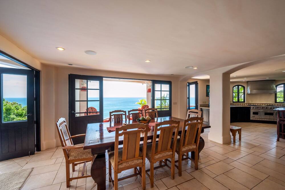 Photo of Kitchen in Pacific Marlin