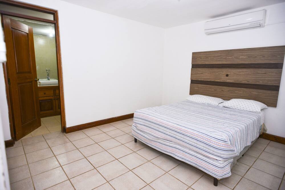 Photo of Bedroom in Pochomil