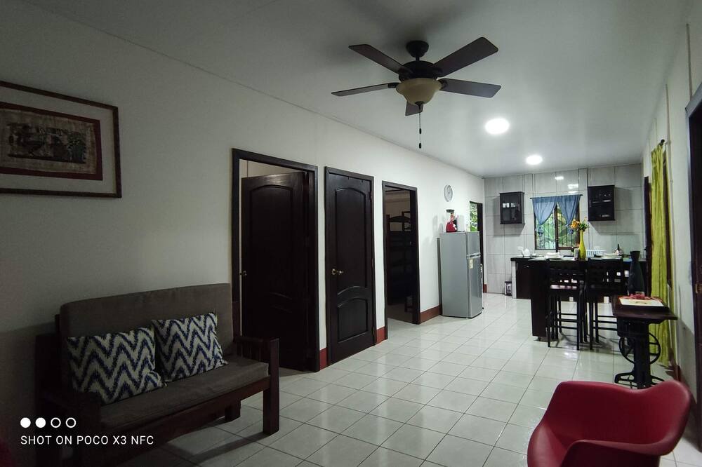 Photo of Livingroom in Chinandega