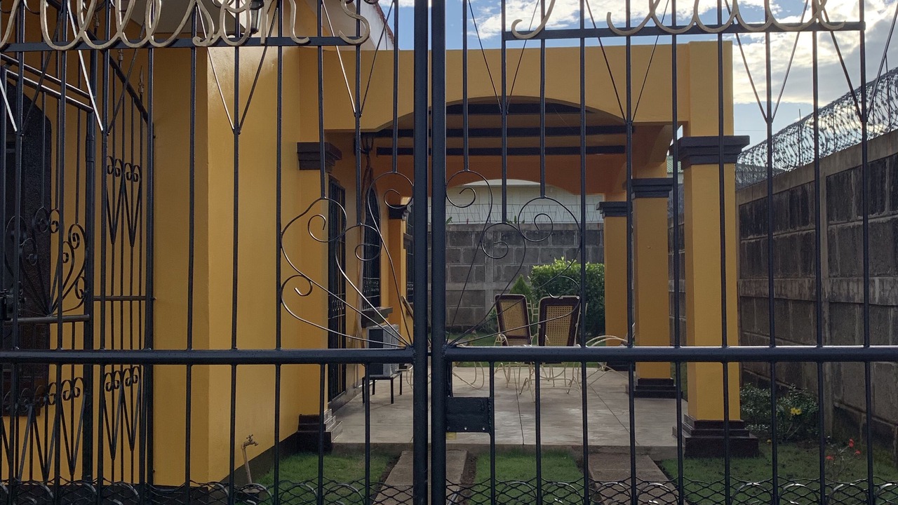 Photo of Others in Leon