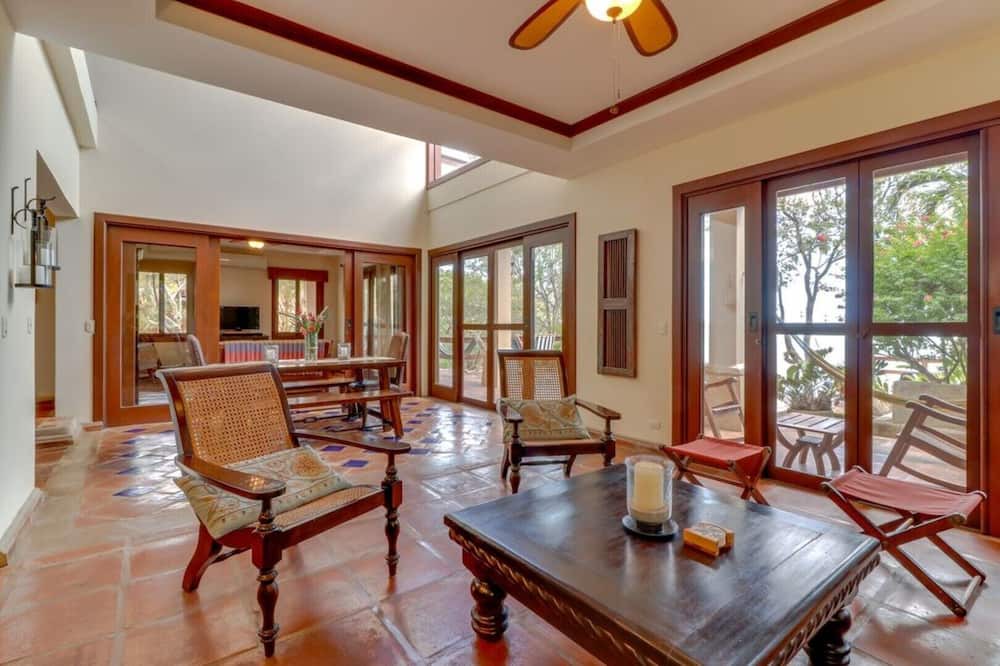 Photo of Livingroom in Playa La Redonda