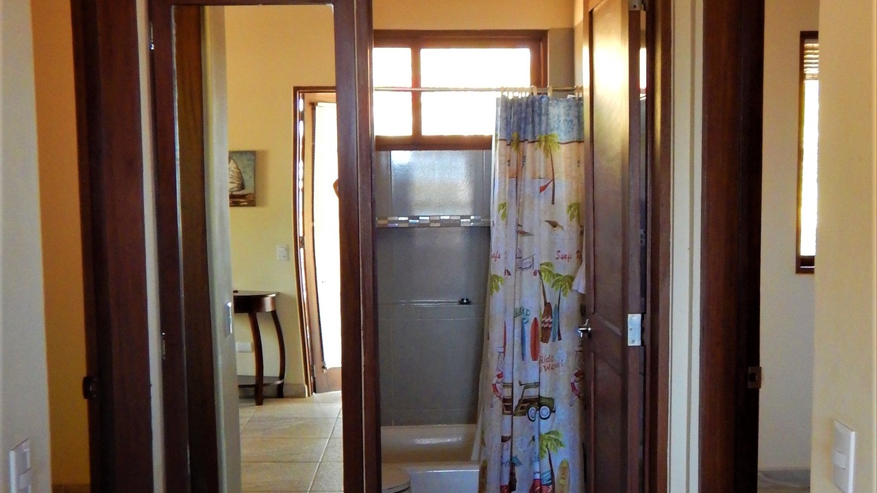 Photo of Bathroom in Leon